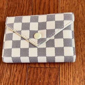 Checkered Cream and Black Women's Wallet